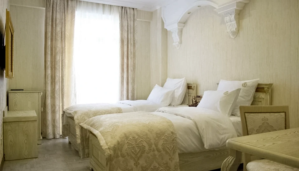 هتل بوتیک نیپول تفلیس